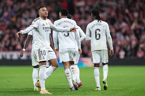 رسميًا.. كيليان مبابي يفوز بجائزة لاعب الشهر في ريال مدريد